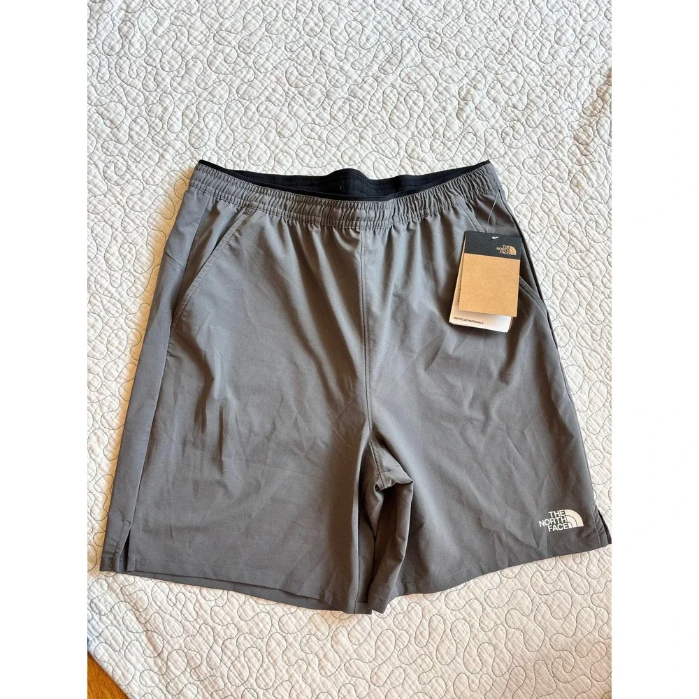 The North Face Mens Wander Short 2.0 Smoked Pearl Grey Size Small